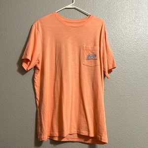 Men’s Vineyard Vines tshirt